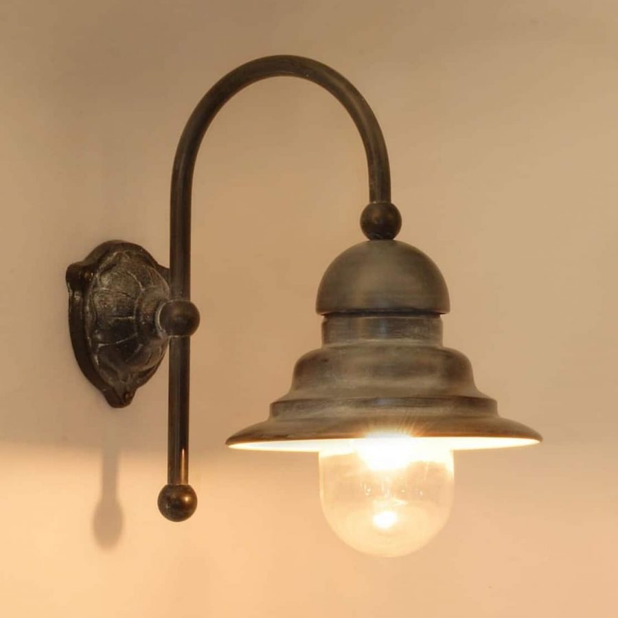 Frezoli 716 Ceggia lood finish Tierlantijn landelijke koperen buitenlampen in webwinkel en showroom bij TuinExtra