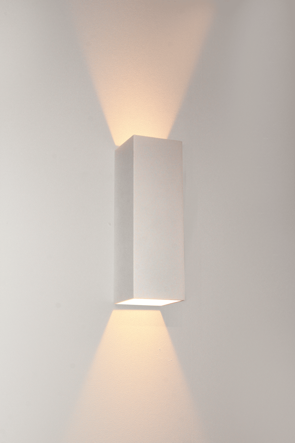 Buitenlamp Vegas groot 250 wit wandlamp up-down artdelight tuinextra