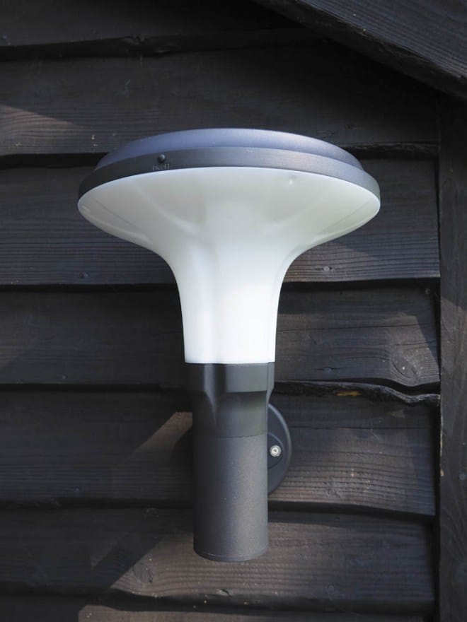 Wandlamp Vienna goede solar zonne-energie led tuinlamp iplux tuinextra kaatsheuvel
