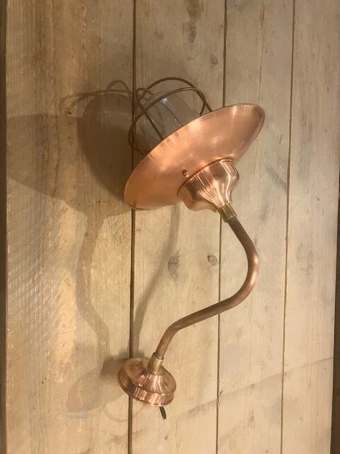 Koperen stallamp buitenlamp Breda met korf draad TuinExtra buitenverlichting