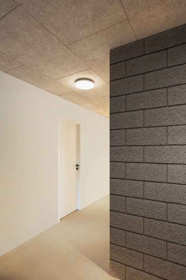 Wever & Ducré ROSS 3.0 plafondlamp buiten in gebruik - sfeerfoto Tuinextra buitenverlichting