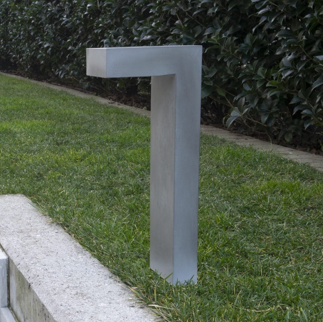 Elle 9010 staande lamp 1093 – sfeerfoto buitenlamp | Tuinextra