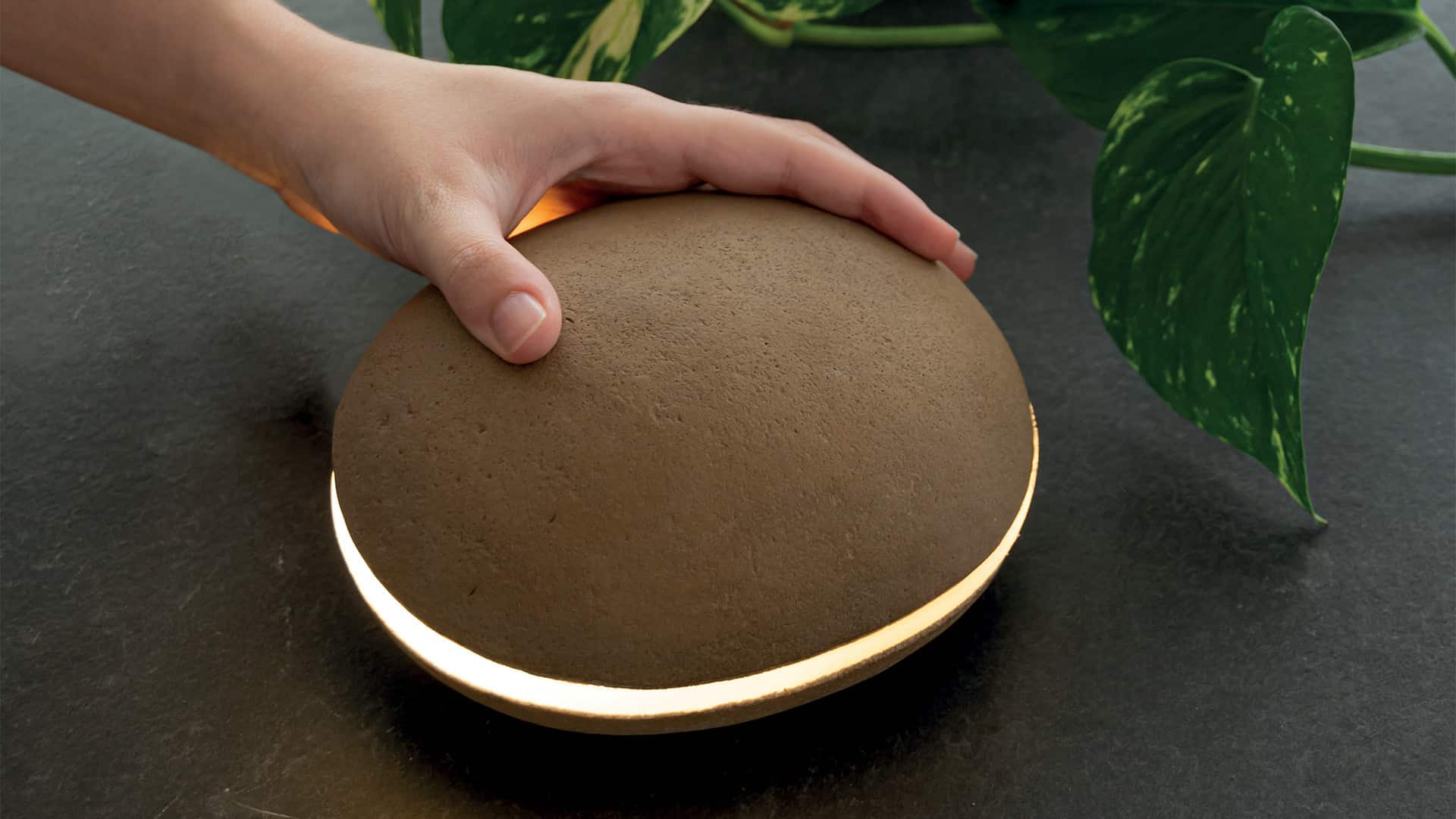 Pria Mini 9010 staande lamp 1125E – sfeerfoto buitenlamp | Tuinextra